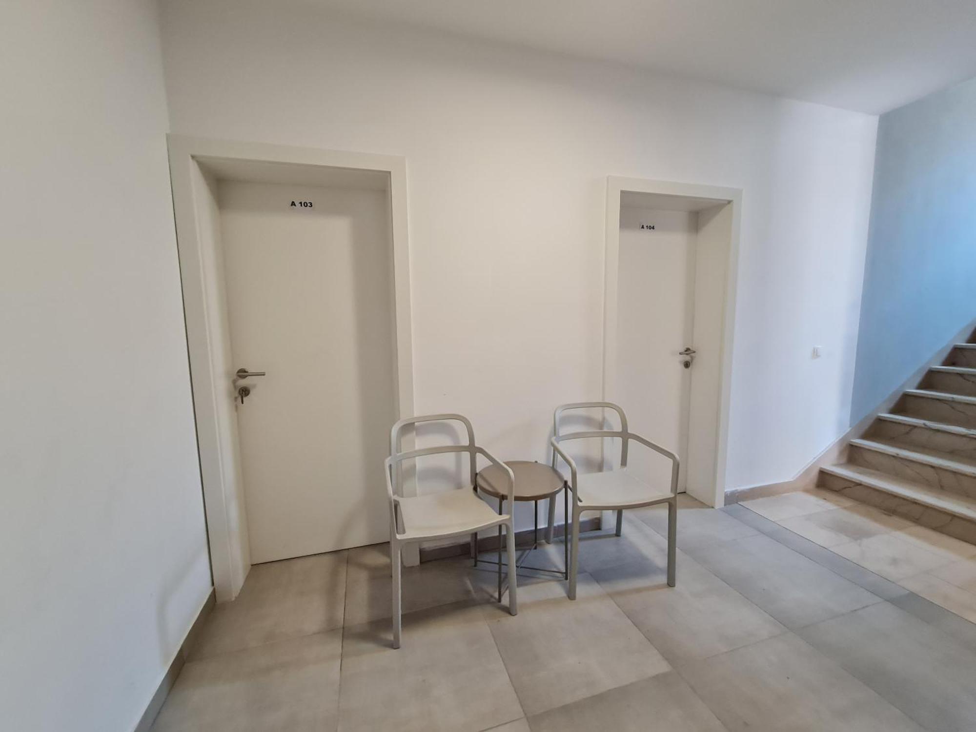 SUBTUB Hostel Makarska Exteriör bild