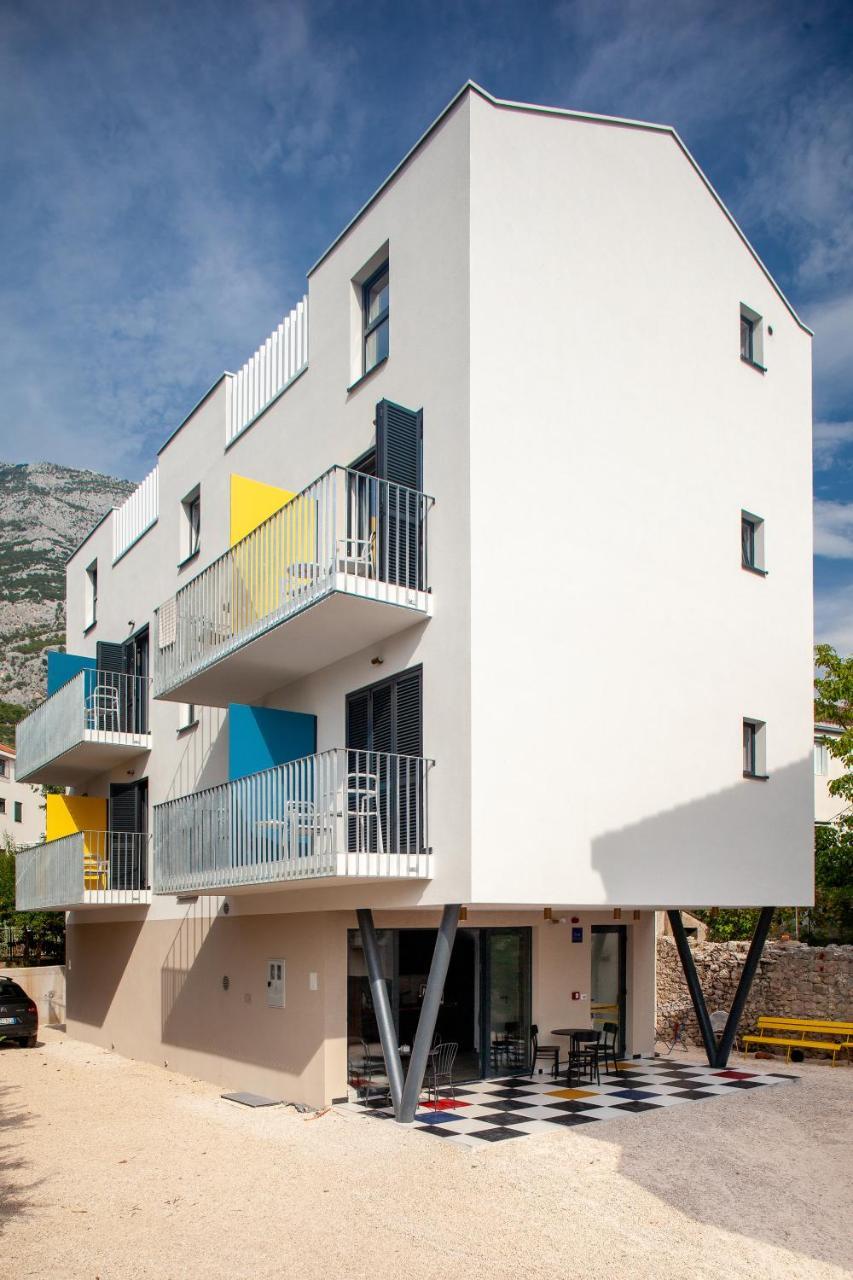 SUBTUB Hostel Makarska Exteriör bild