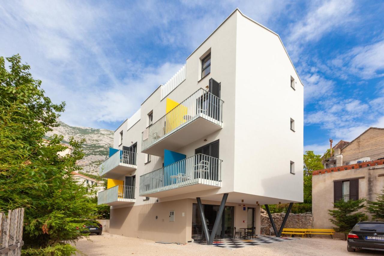 SUBTUB Hostel Makarska Exteriör bild