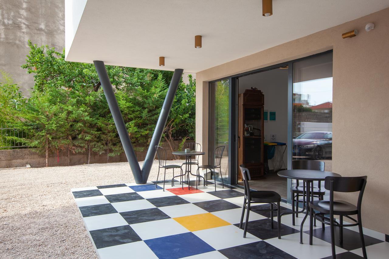 SUBTUB Hostel Makarska Exteriör bild